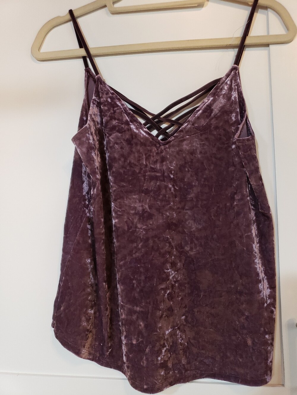 American Eagle Med Crushed Dark Lavender Cami
